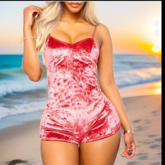 Pretty In Pink Velvet Cami Style Top Straps Romper/Onesie Jumper 1 Pc outfit - Picture 2 of 7